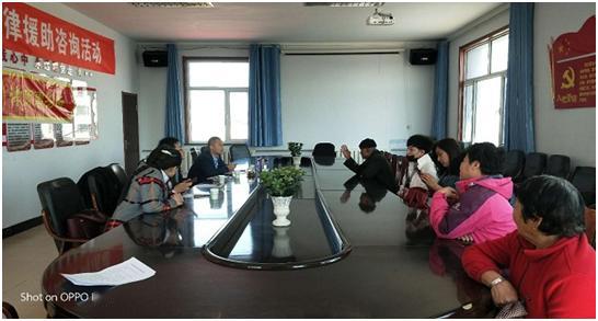 昭烏達(dá)南路街道西黑河村開展法律援助咨詢活動(dòng)技術(shù)服務(wù)